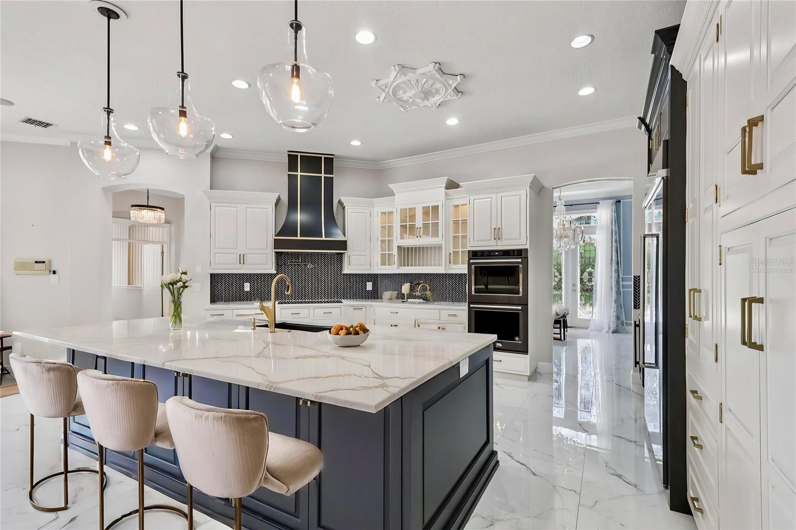 Image 13 of 80 For 2068 Roberts Point Drive