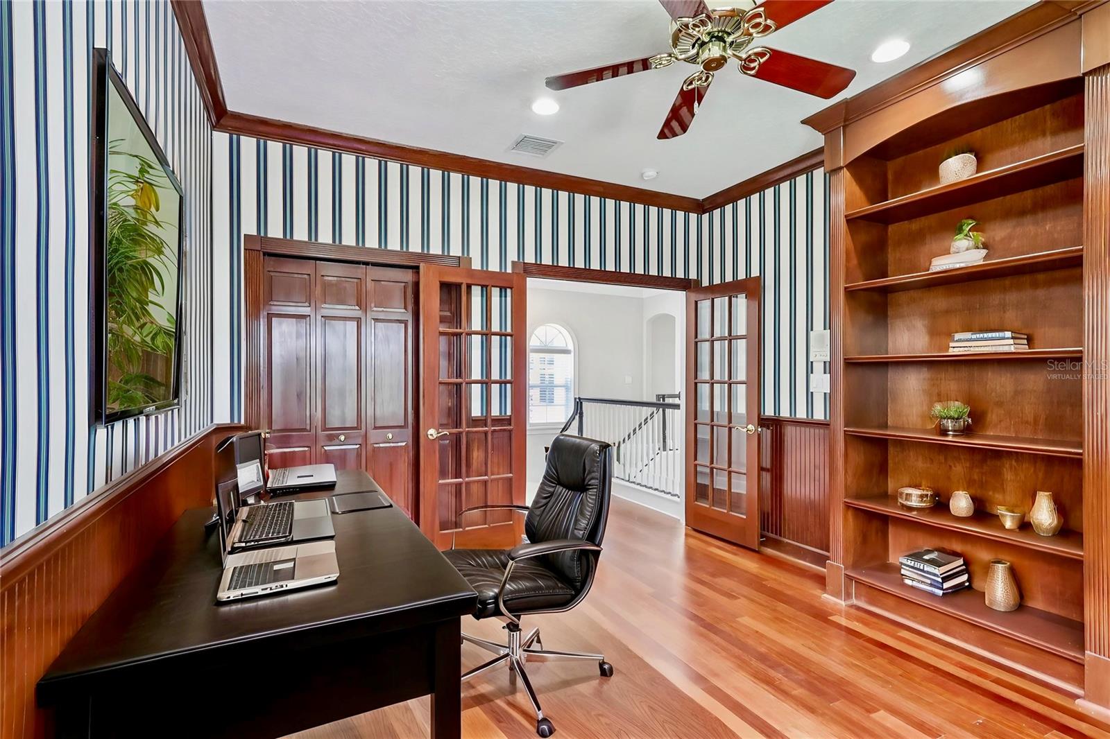 Image 24 of 80 For 2068 Roberts Point Drive