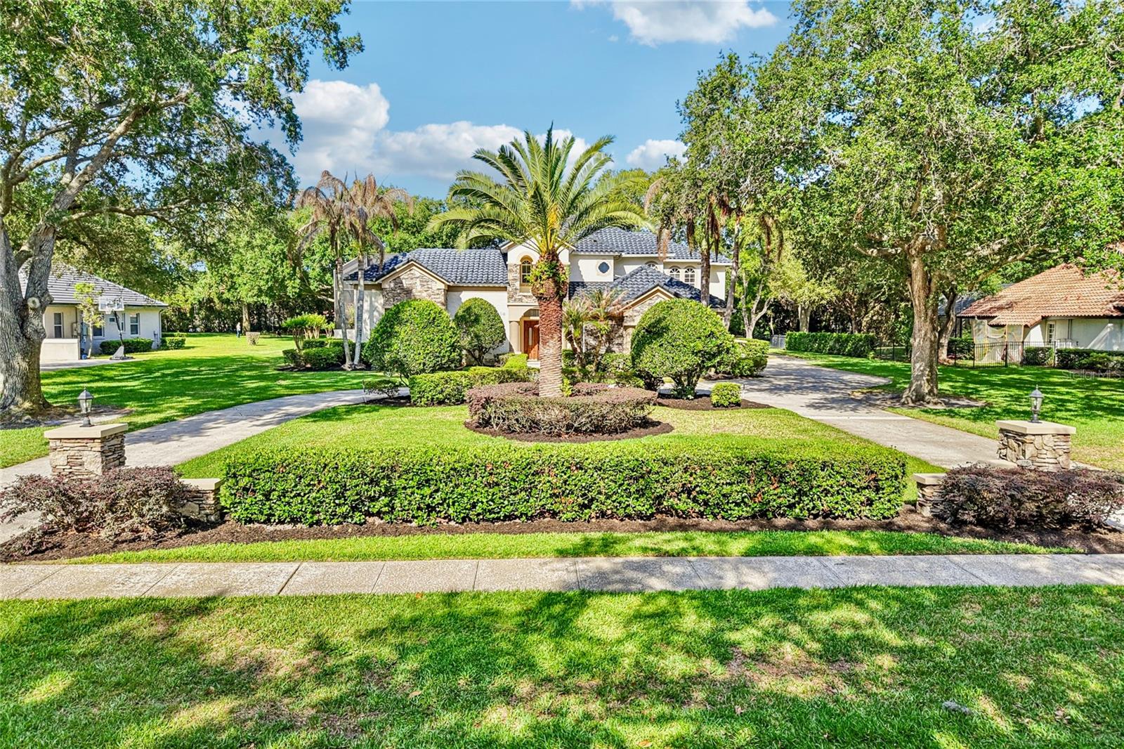 Image 3 of 80 For 2068 Roberts Point Drive