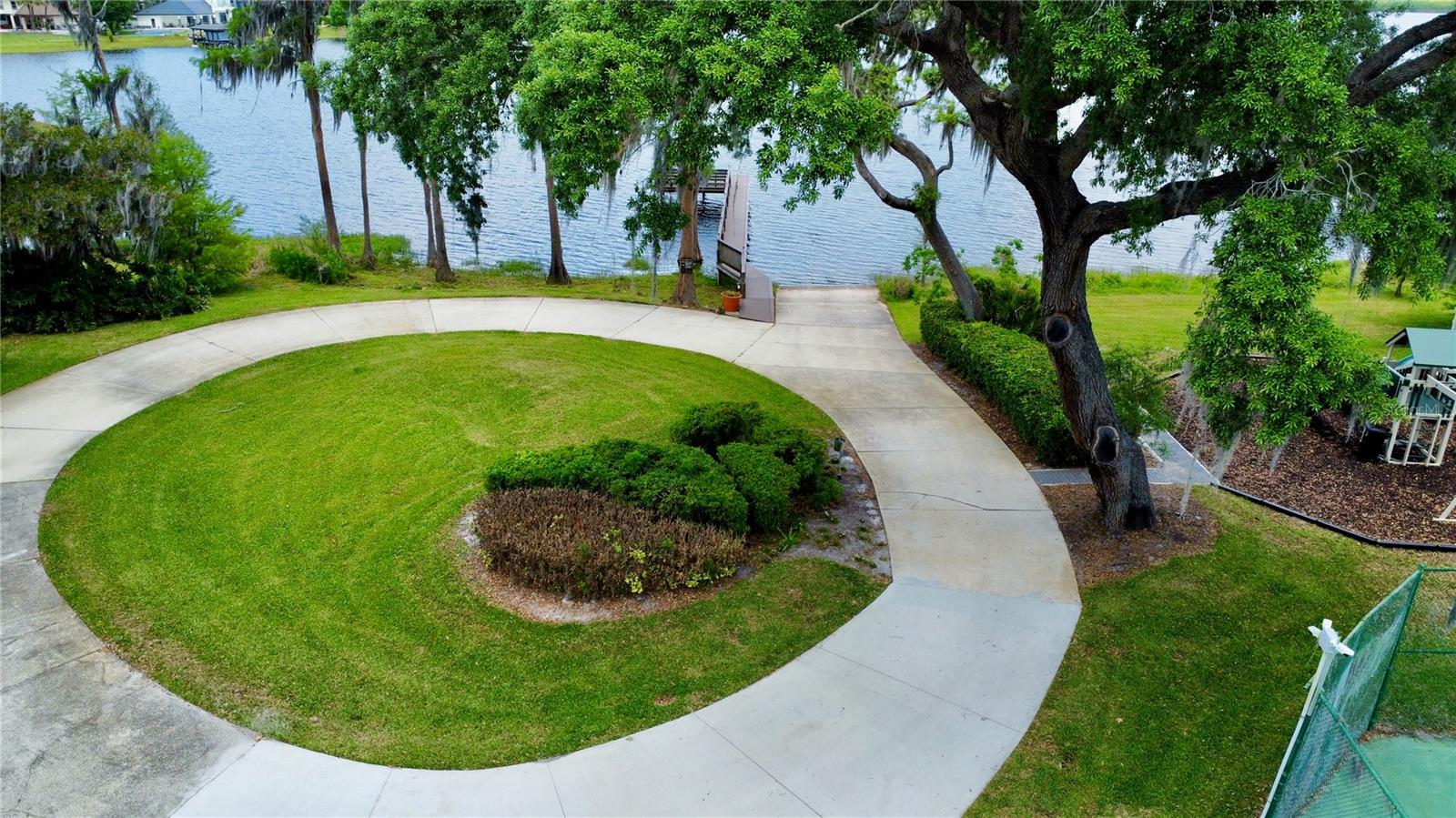 Image 42 of 80 For 2068 Roberts Point Drive