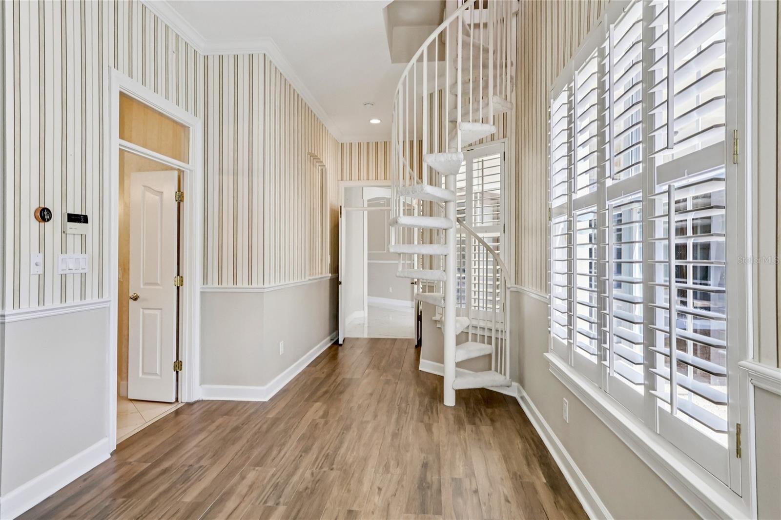 Image 55 of 80 For 2068 Roberts Point Drive