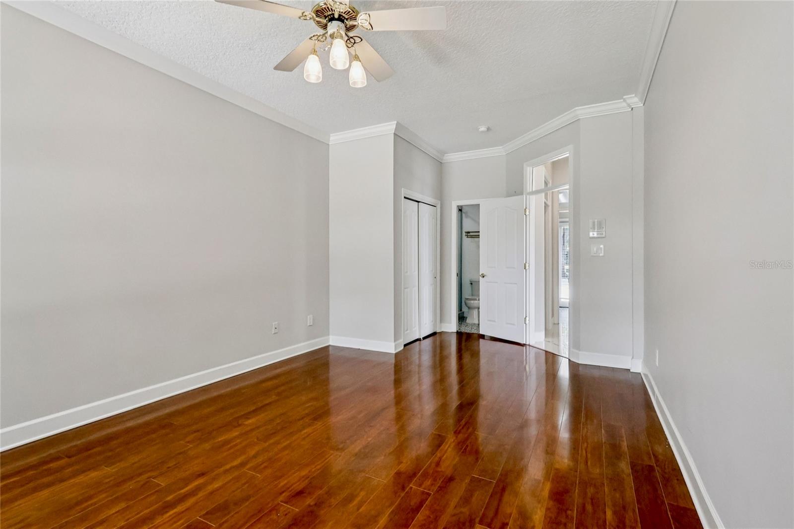 Image 58 of 80 For 2068 Roberts Point Drive