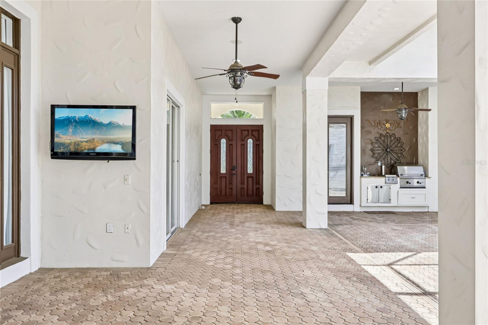 Image 65 of 80 For 2068 Roberts Point Drive