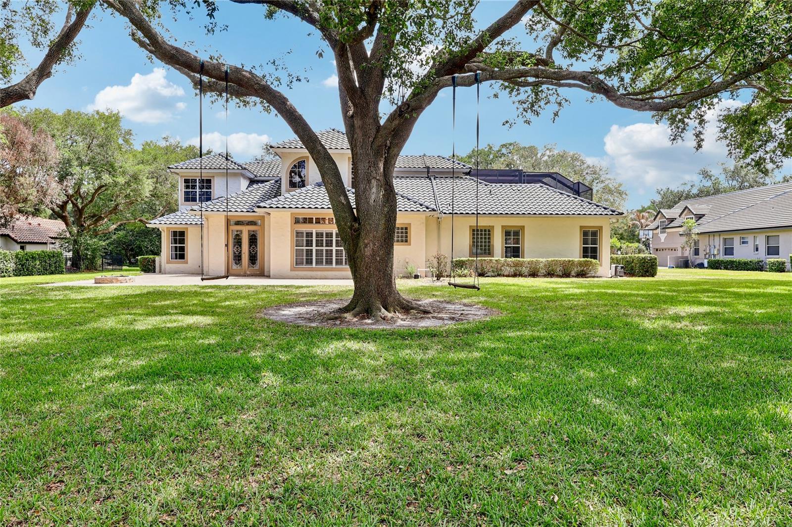 Image 69 of 80 For 2068 Roberts Point Drive