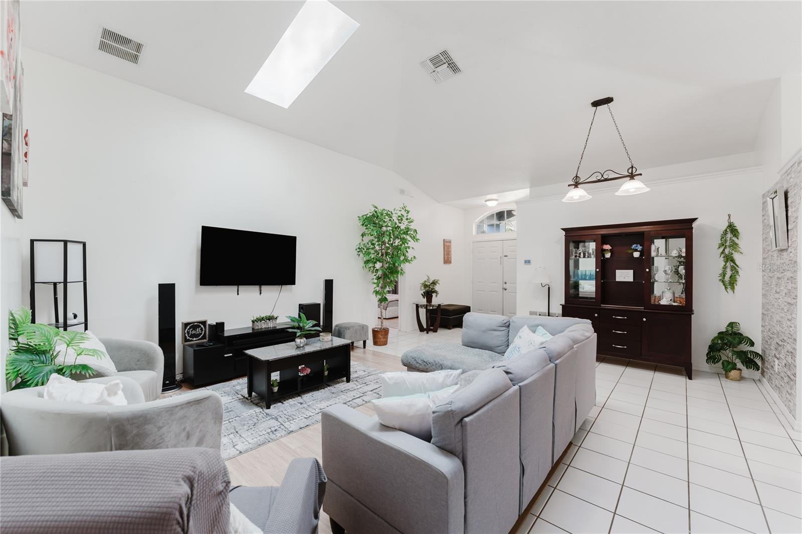 Image 10 of 58 For 8859 Fort Jefferson Boulevard