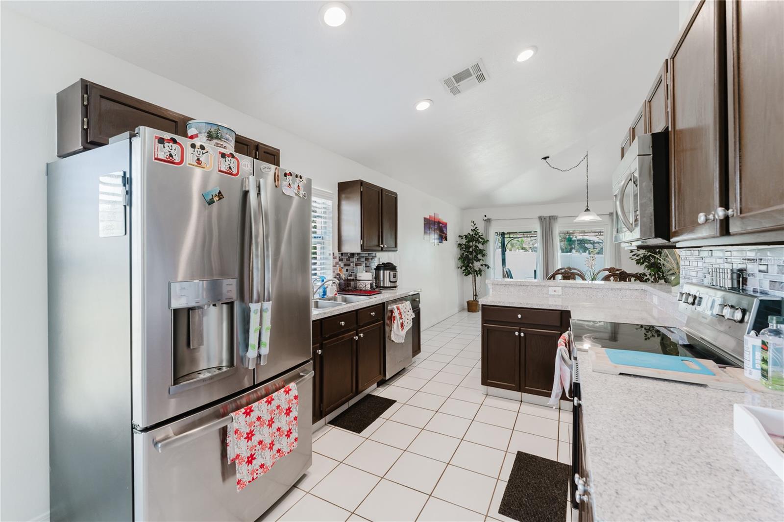 Image 13 of 58 For 8859 Fort Jefferson Boulevard