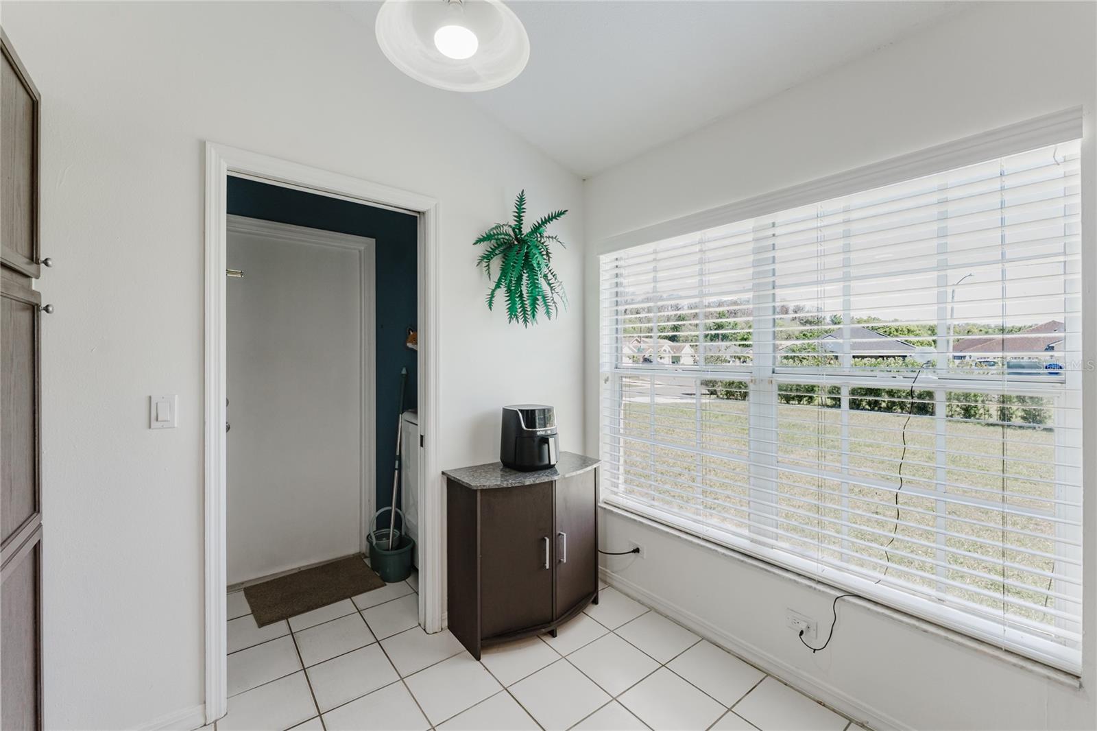 Image 14 of 58 For 8859 Fort Jefferson Boulevard