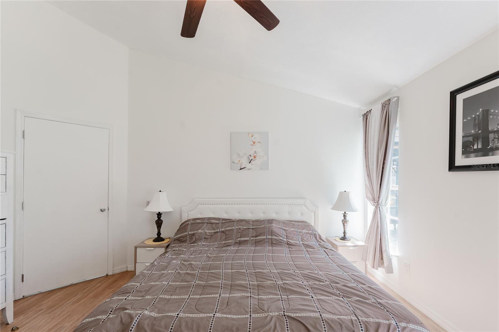 Image 25 of 58 For 8859 Fort Jefferson Boulevard