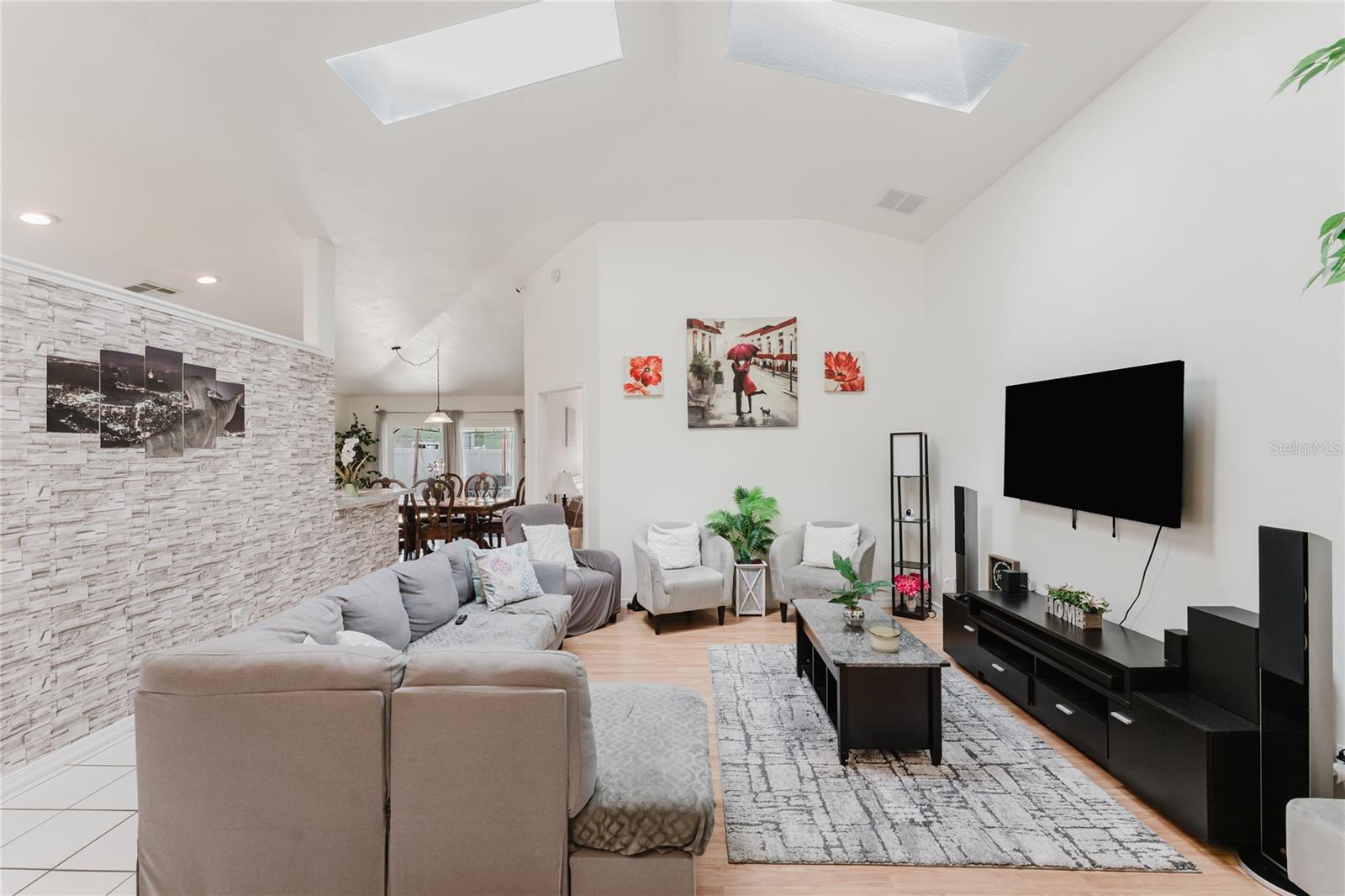 Image 7 of 58 For 8859 Fort Jefferson Boulevard