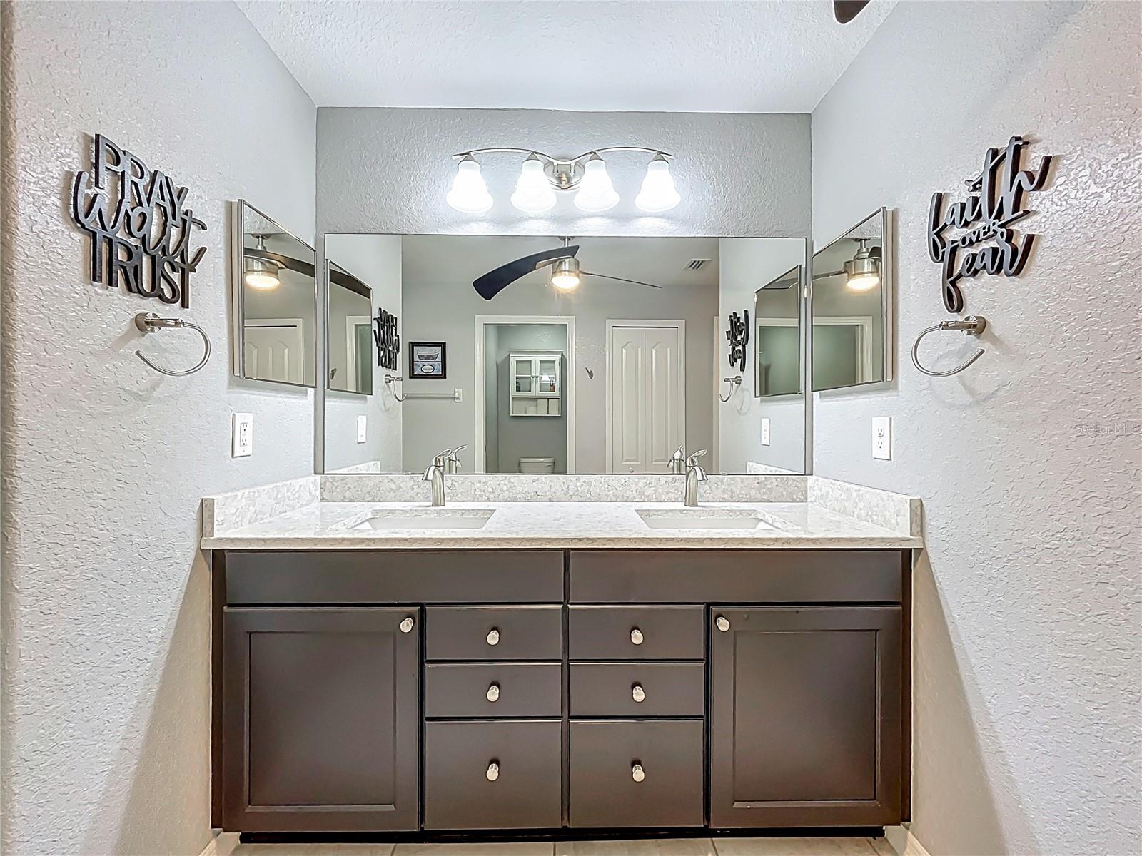 Image 20 of 43 For 27327 Roanoke Drive