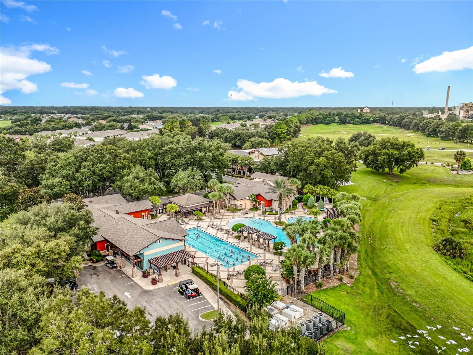 Image 38 of 43 For 27327 Roanoke Drive