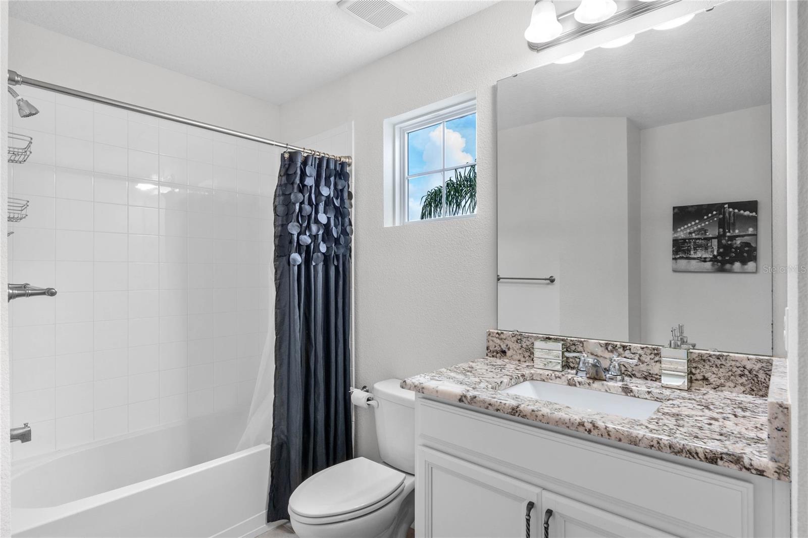 Listing photo id 10 for 3211 Turret Drive