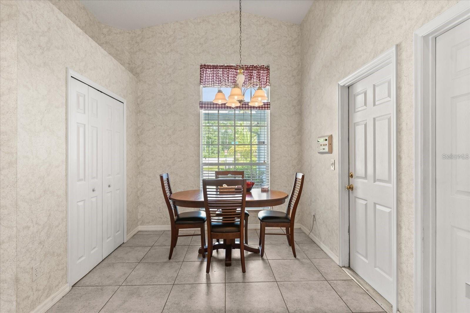 Image 12 of 33 For 805 Lewis Place