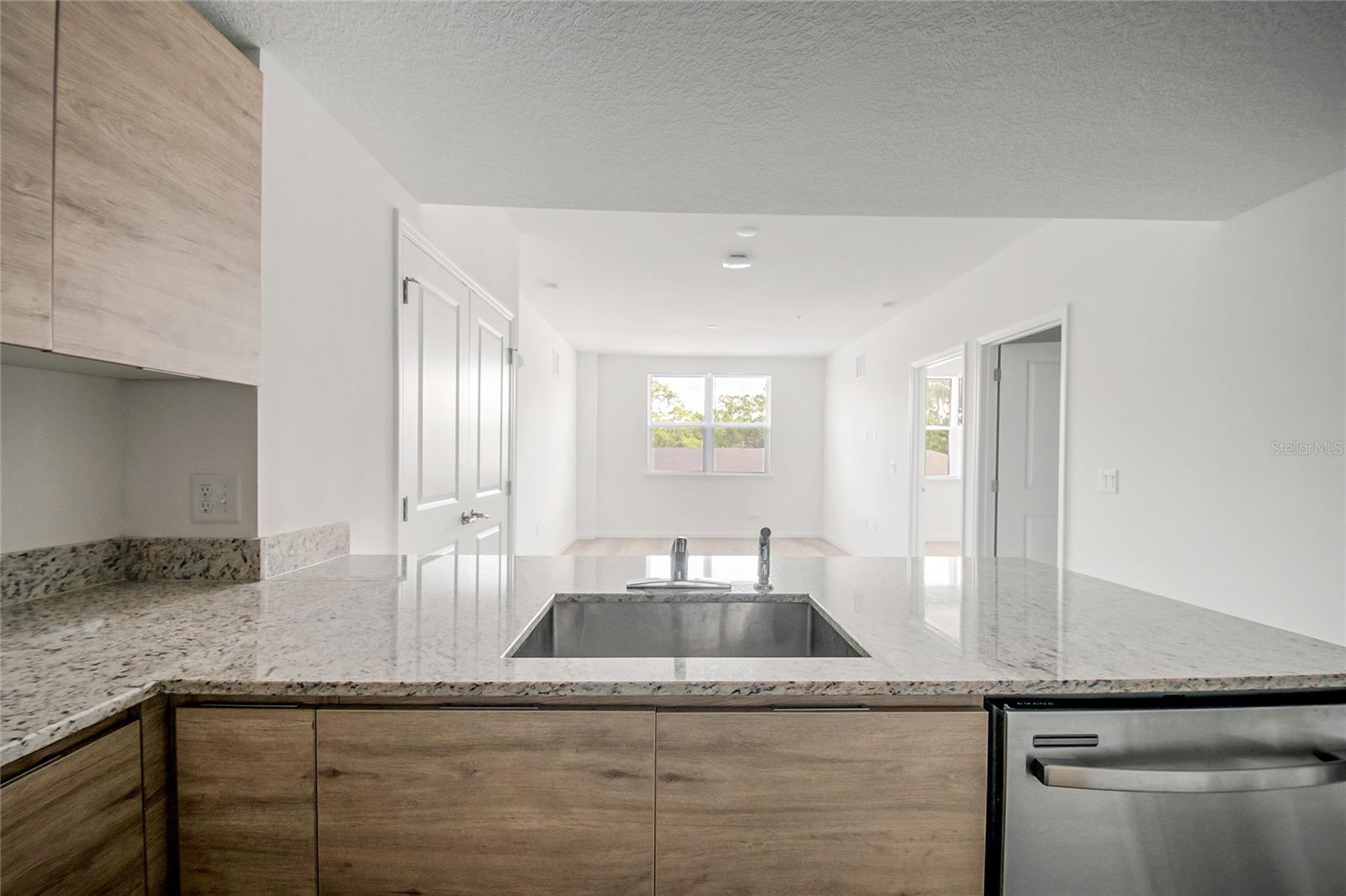 Image 15 of 47 For 1230 Southstation Place 304