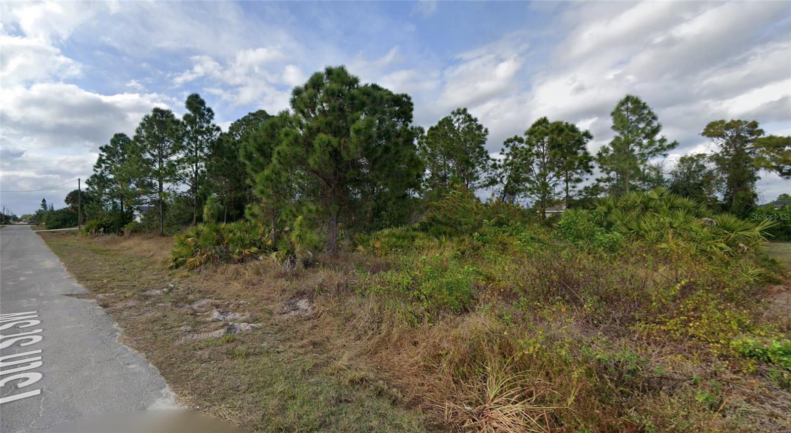 Image 3 of 6 For 3412 13th Street Sw