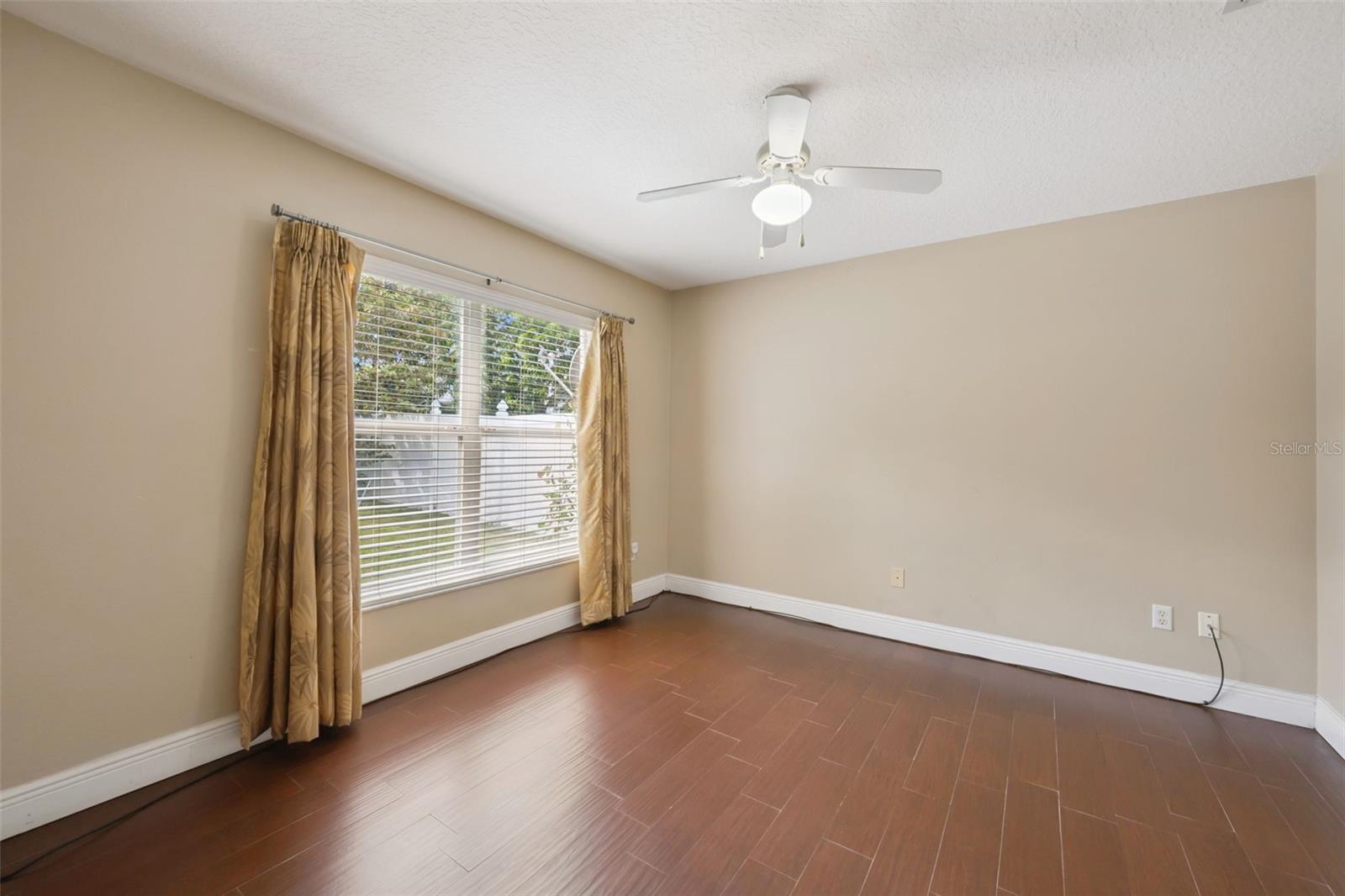 Image 13 of 51 For 11450 Arborside Bend Way