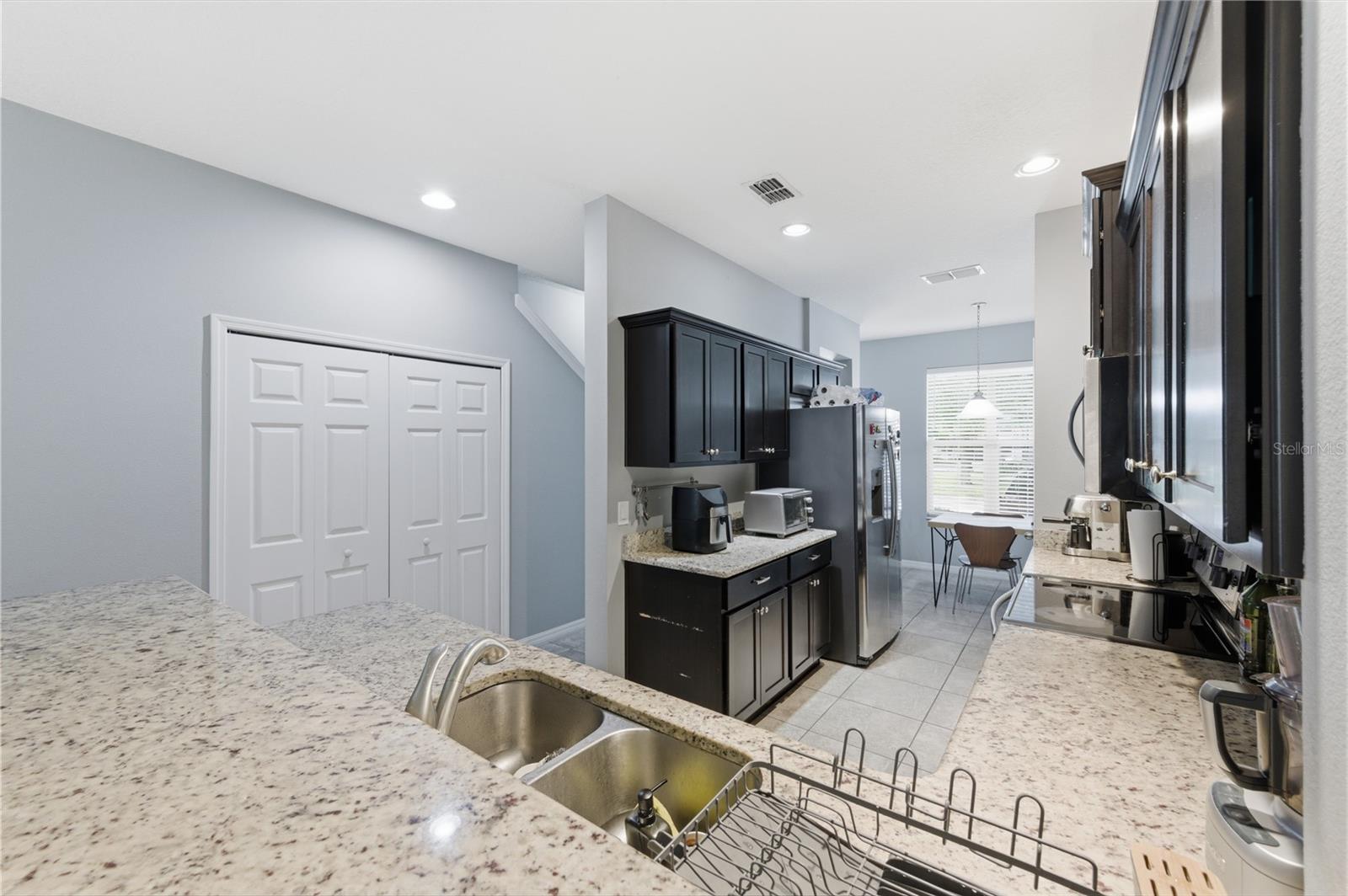 Image 8 of 26 For 4810 Poolside Drive