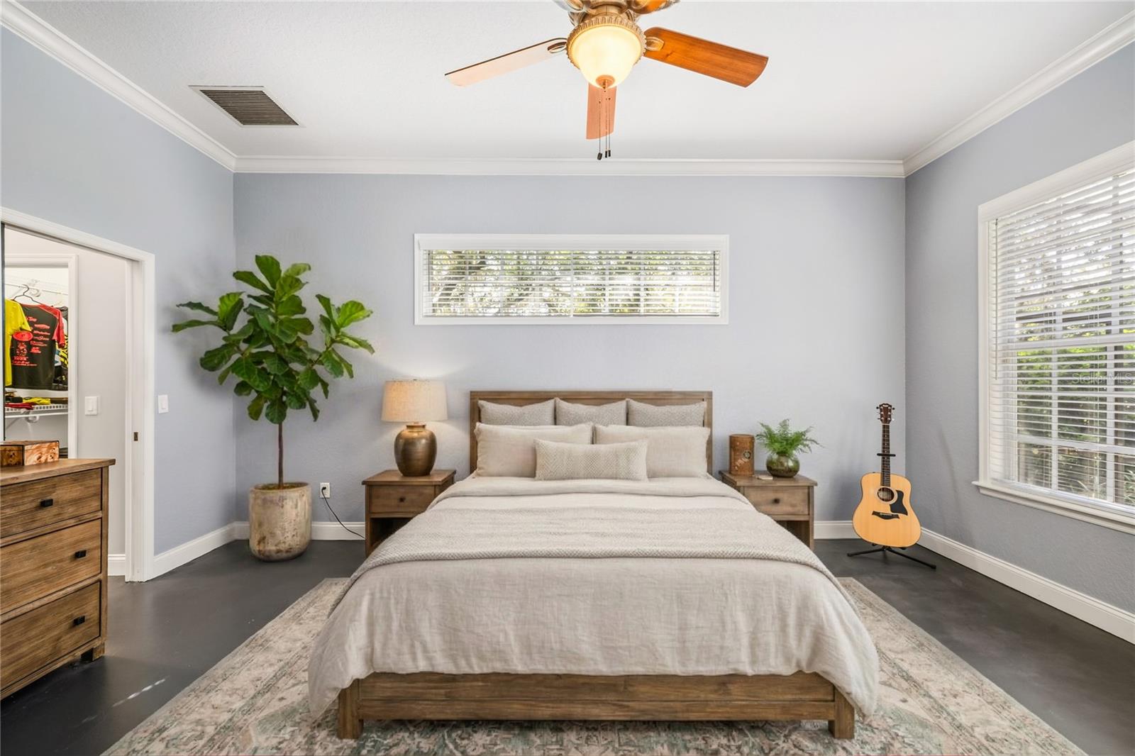 Image 20 of 66 For 702 Golfpoint Drive