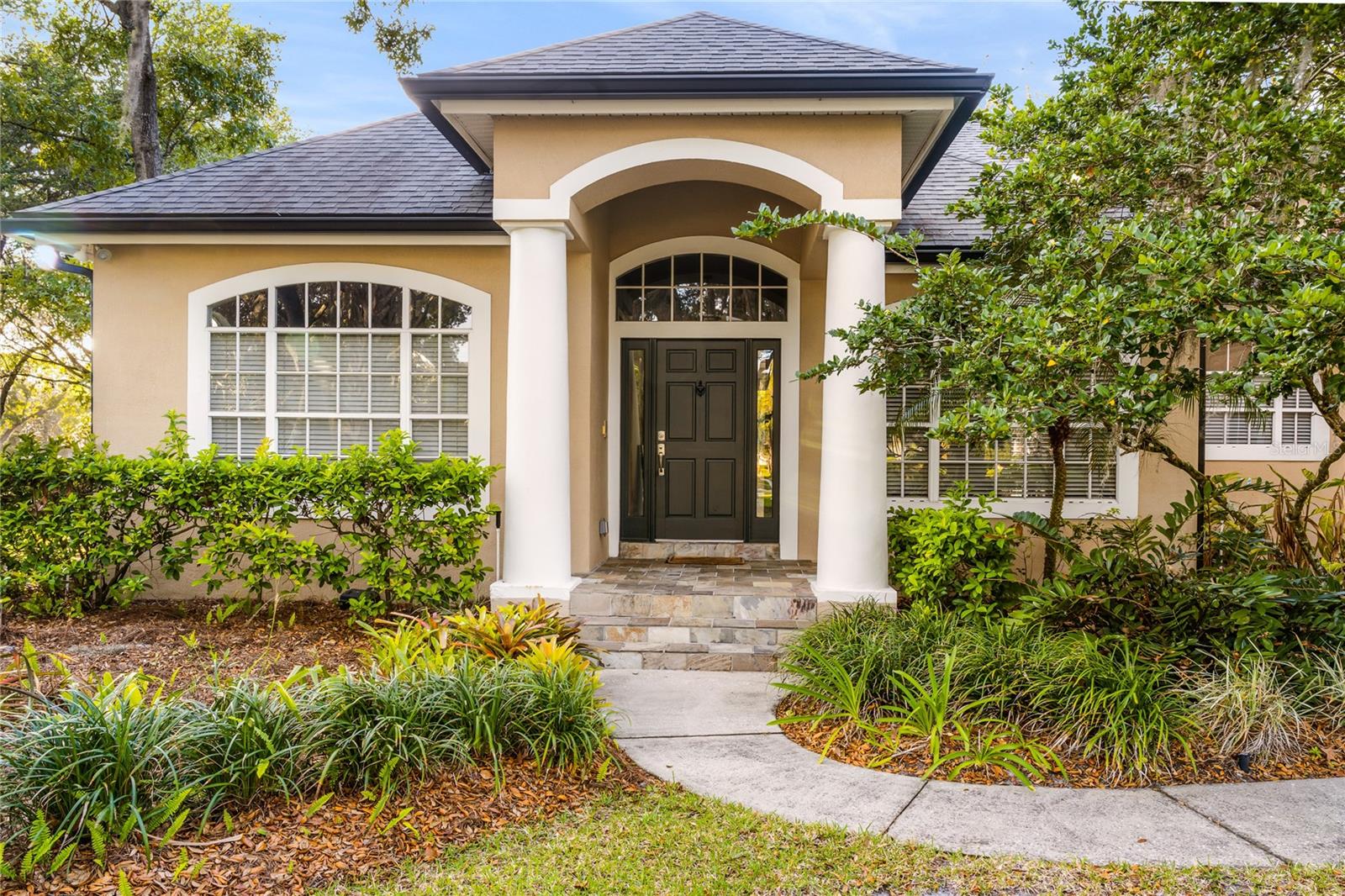 Image 4 of 66 For 702 Golfpoint Drive