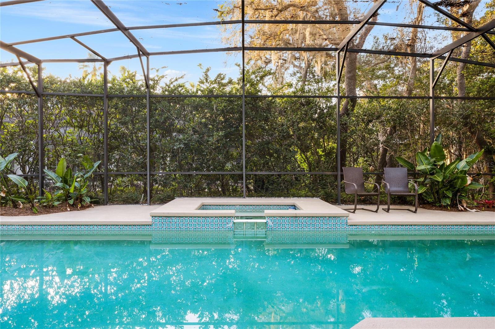 Image 46 of 66 For 702 Golfpoint Drive