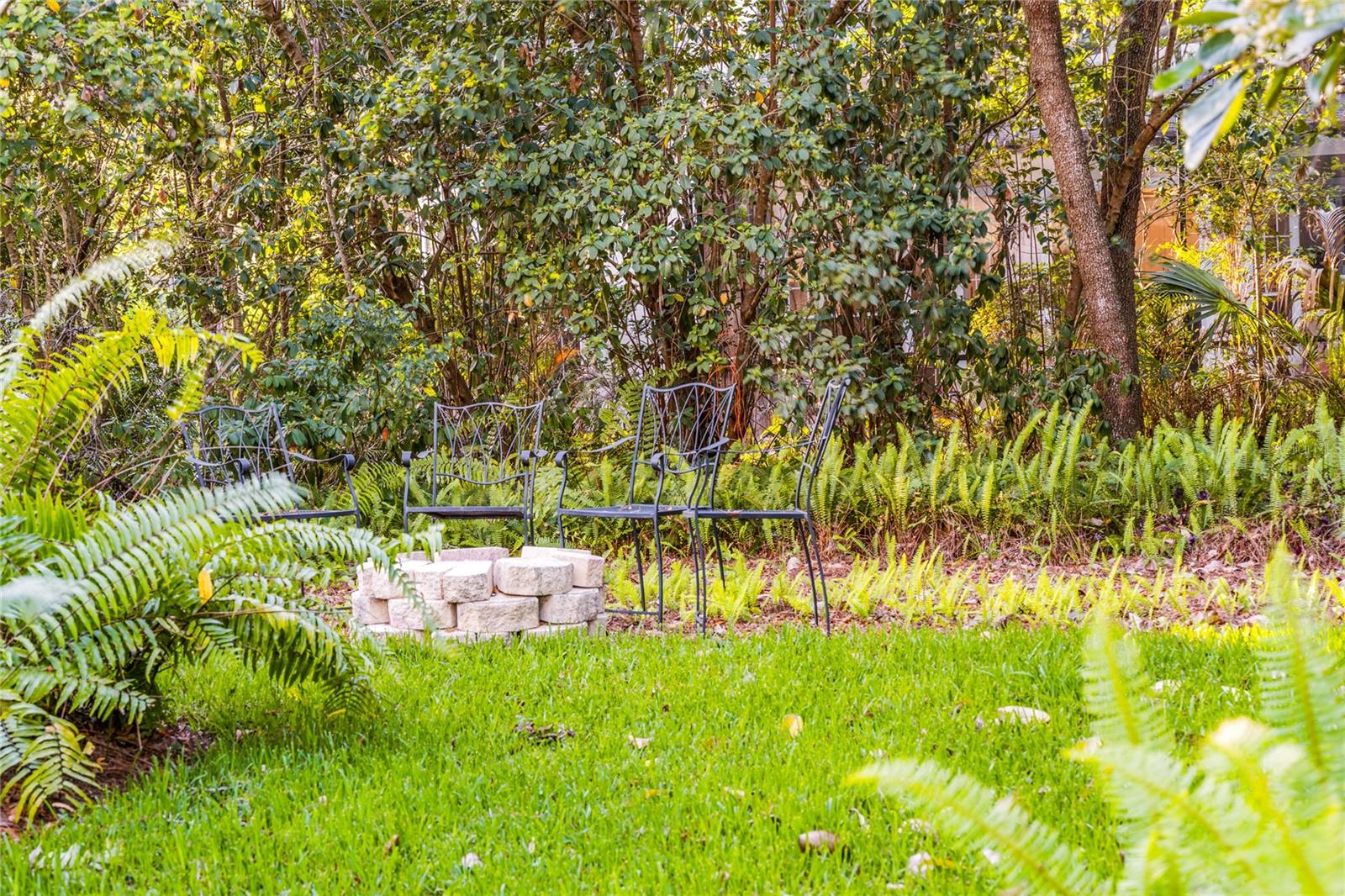 Image 57 of 66 For 702 Golfpoint Drive