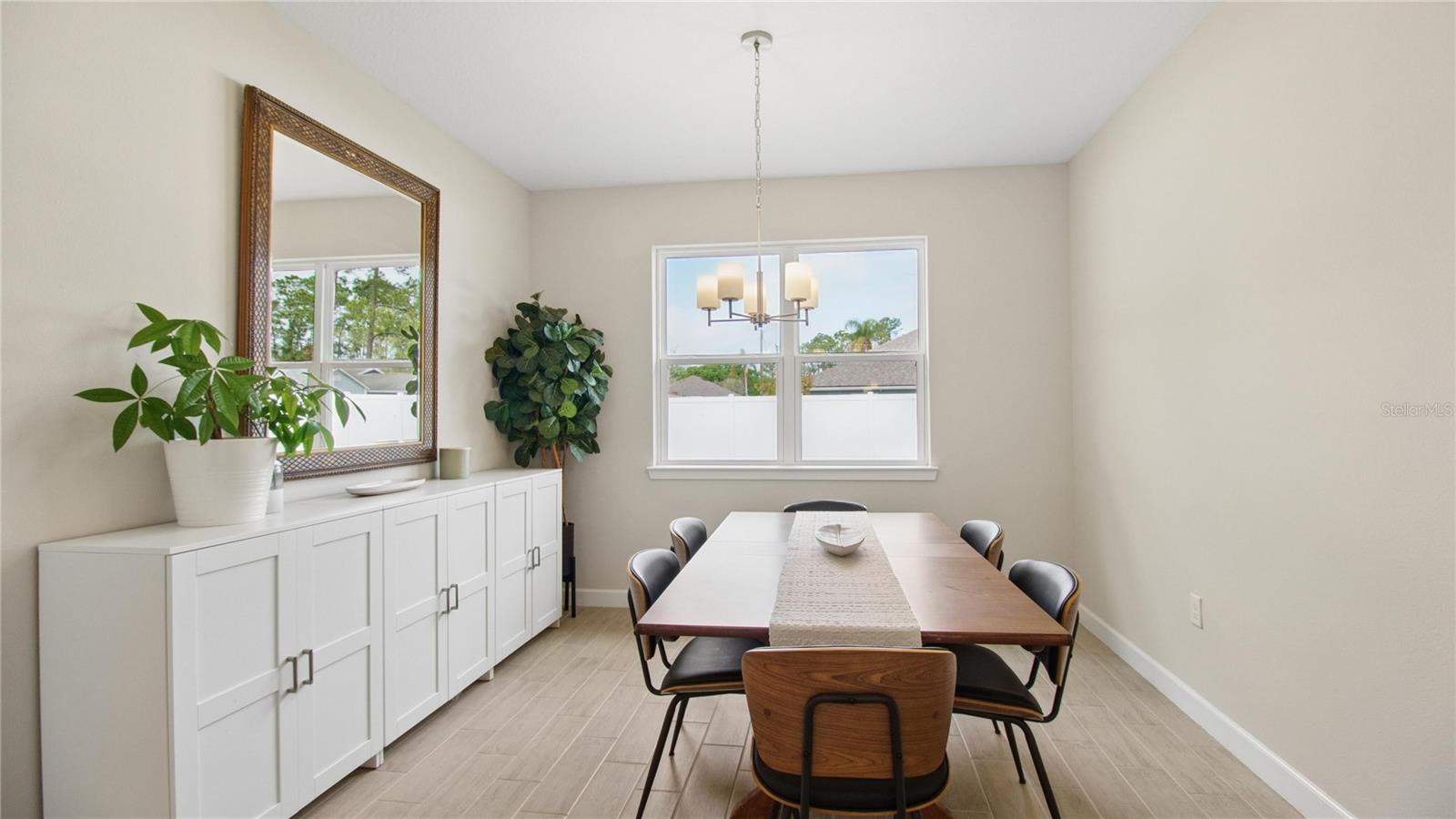 Image 11 of 62 For 61 Beauford Lane