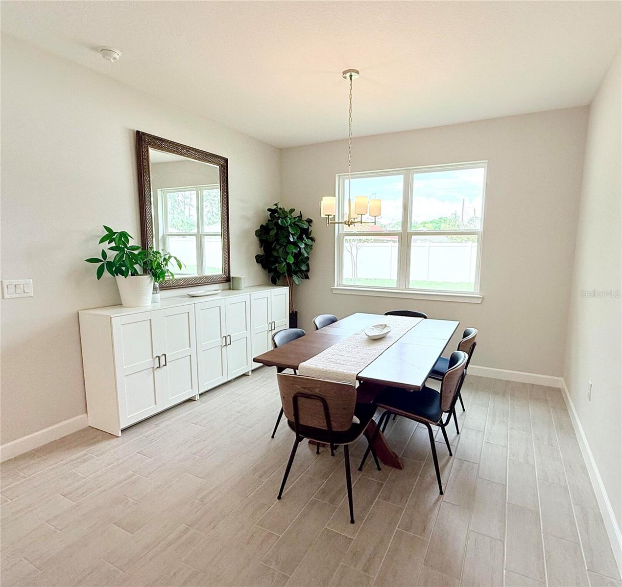 Image 12 of 62 For 61 Beauford Lane