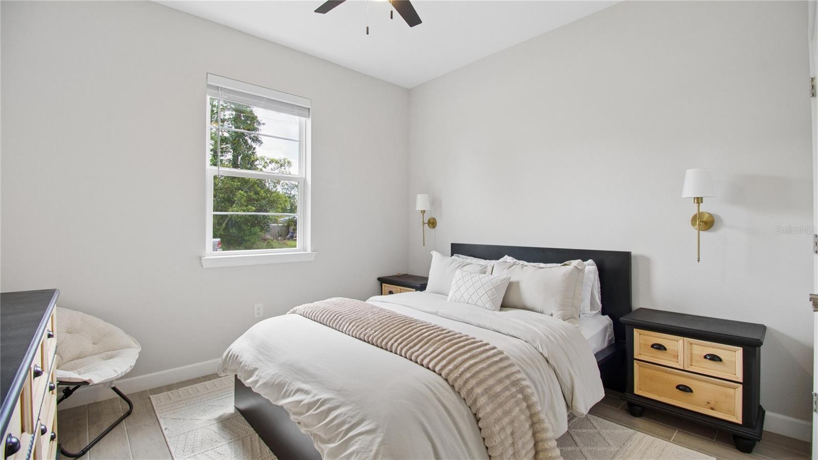 Image 29 of 62 For 61 Beauford Lane