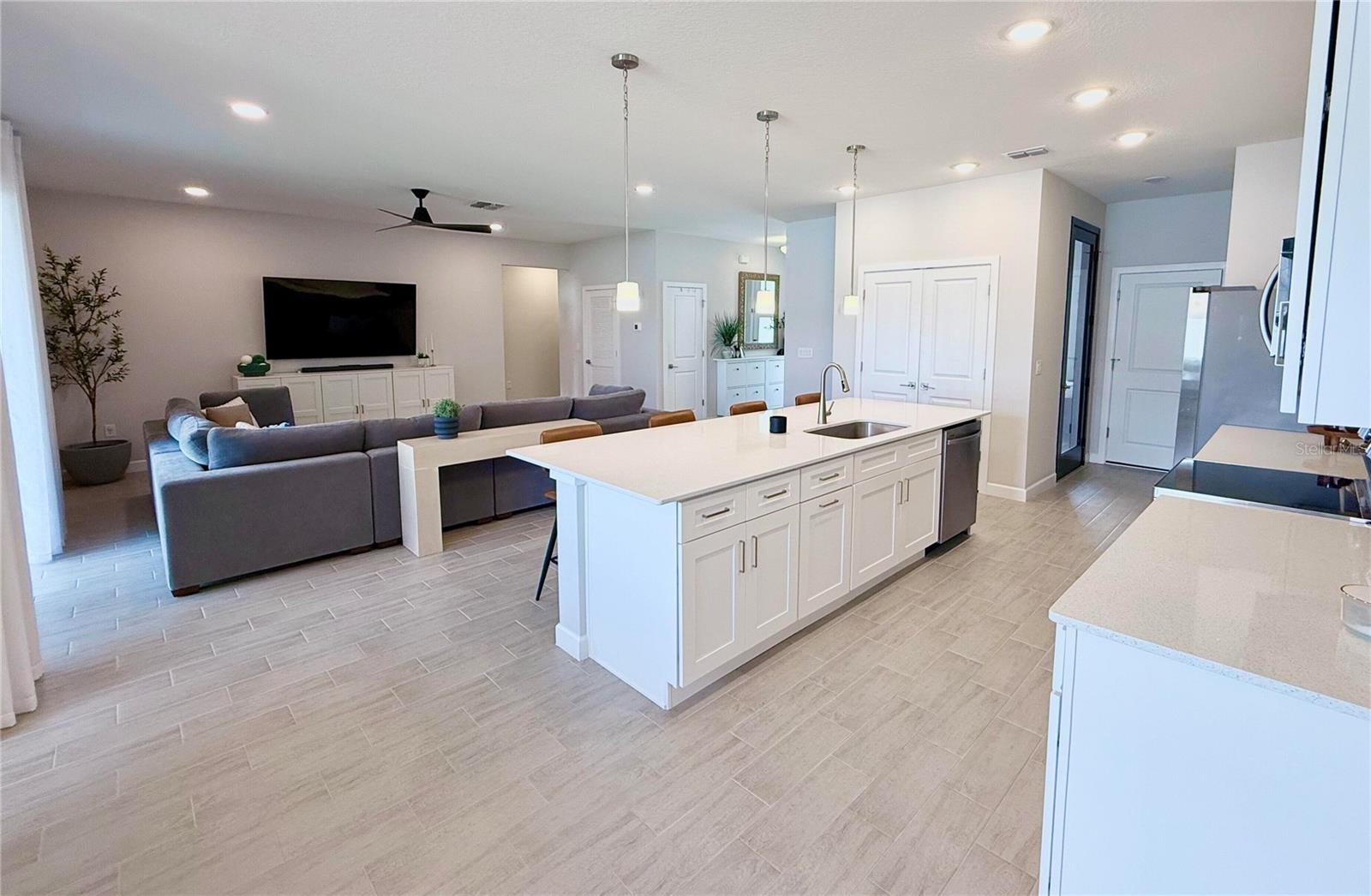 Image 9 of 62 For 61 Beauford Lane