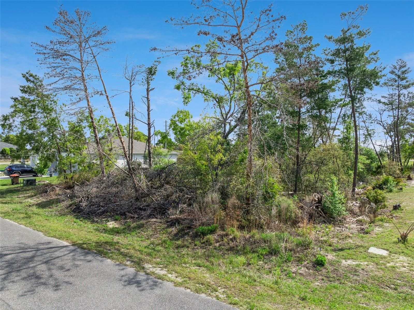 Image 4 of 23 For 4980 Southwest 106th Street