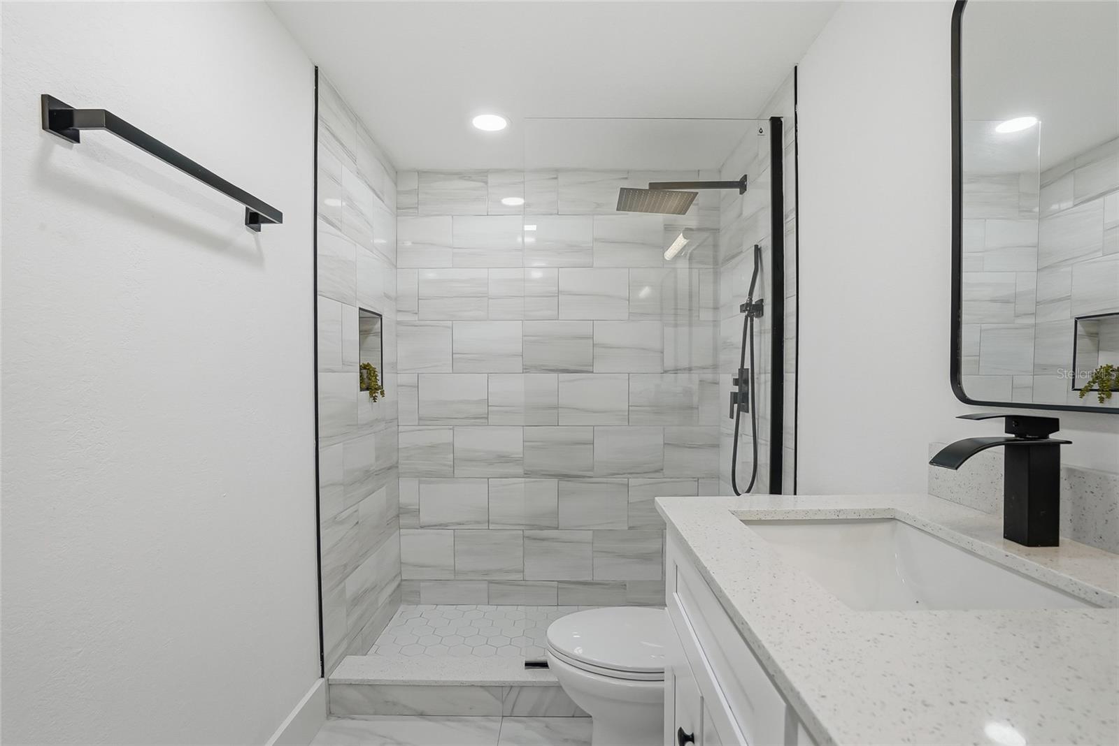 Image 14 of 46 For 6808 Cortez Street