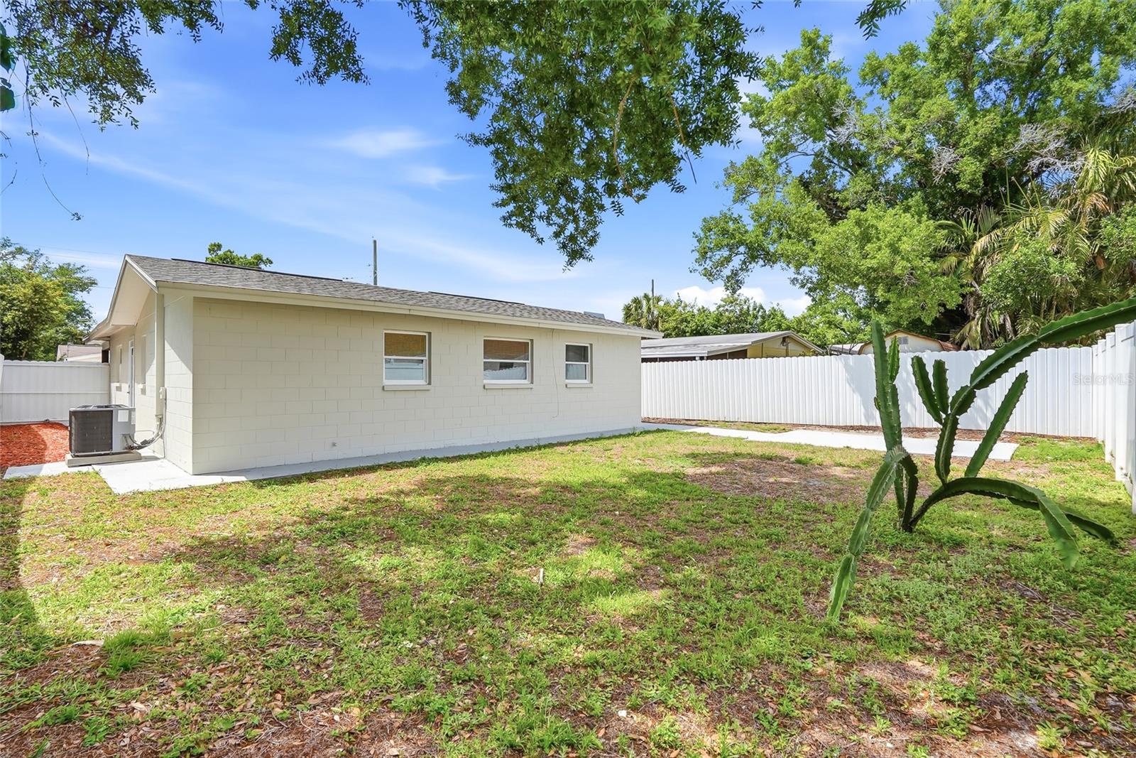 Image 20 of 46 For 6808 Cortez Street