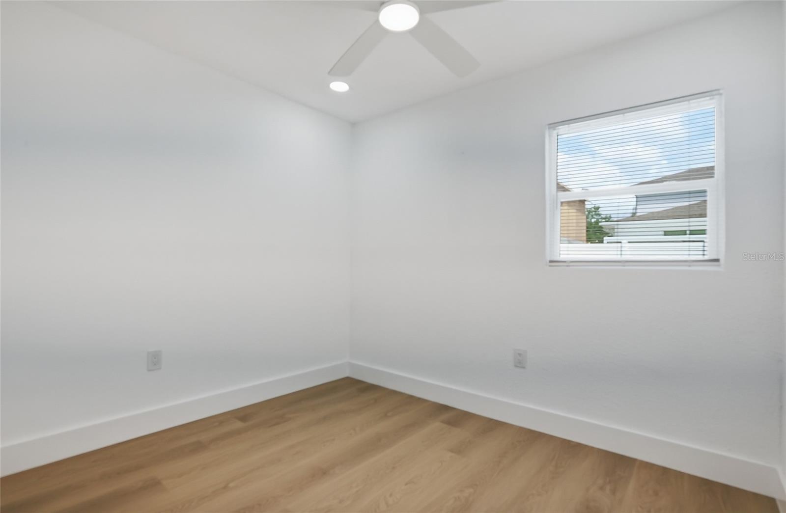 Image 24 of 46 For 6808 Cortez Street