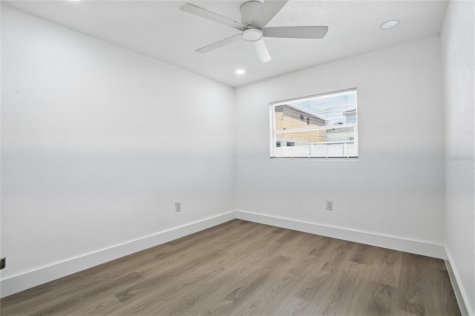 Image 26 of 46 For 6808 Cortez Street