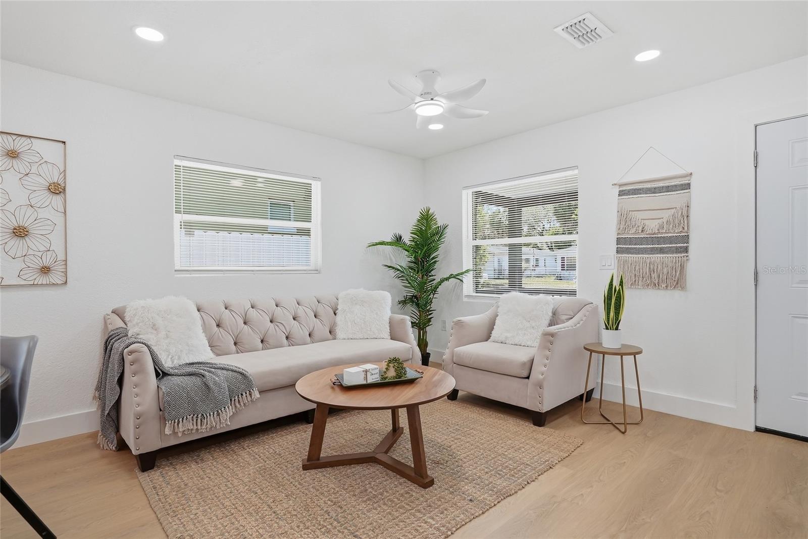 Image 7 of 46 For 6808 Cortez Street