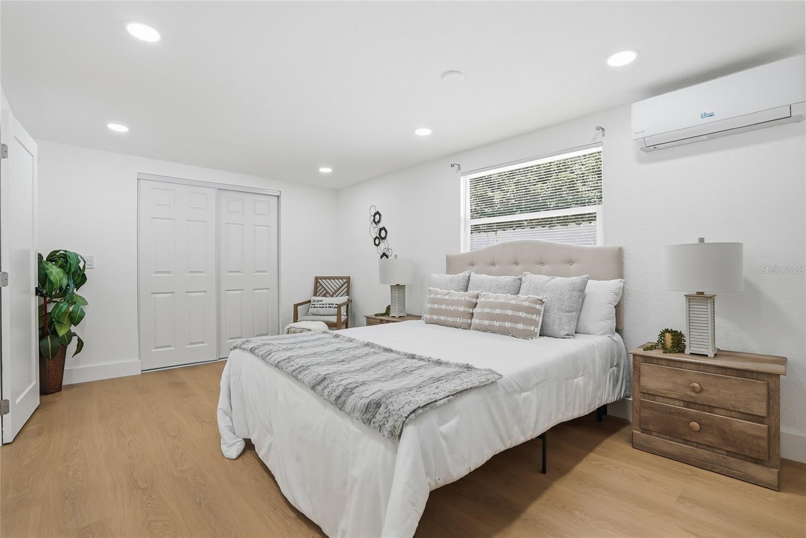 Image 9 of 46 For 6808 Cortez Street