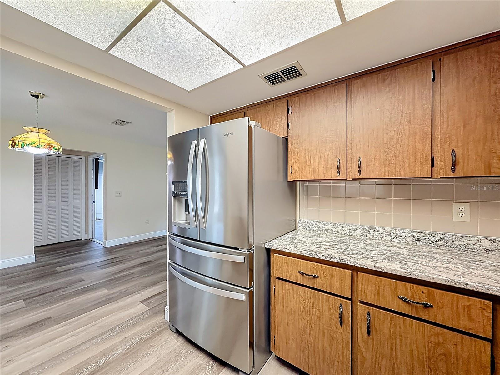 Image 18 of 53 For 615 Third Avenue