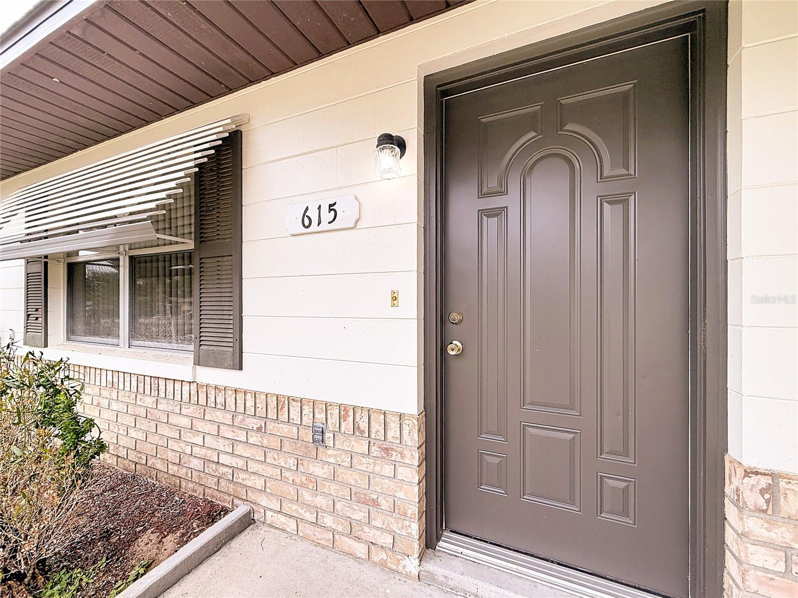 Image 6 of 53 For 615 Third Avenue