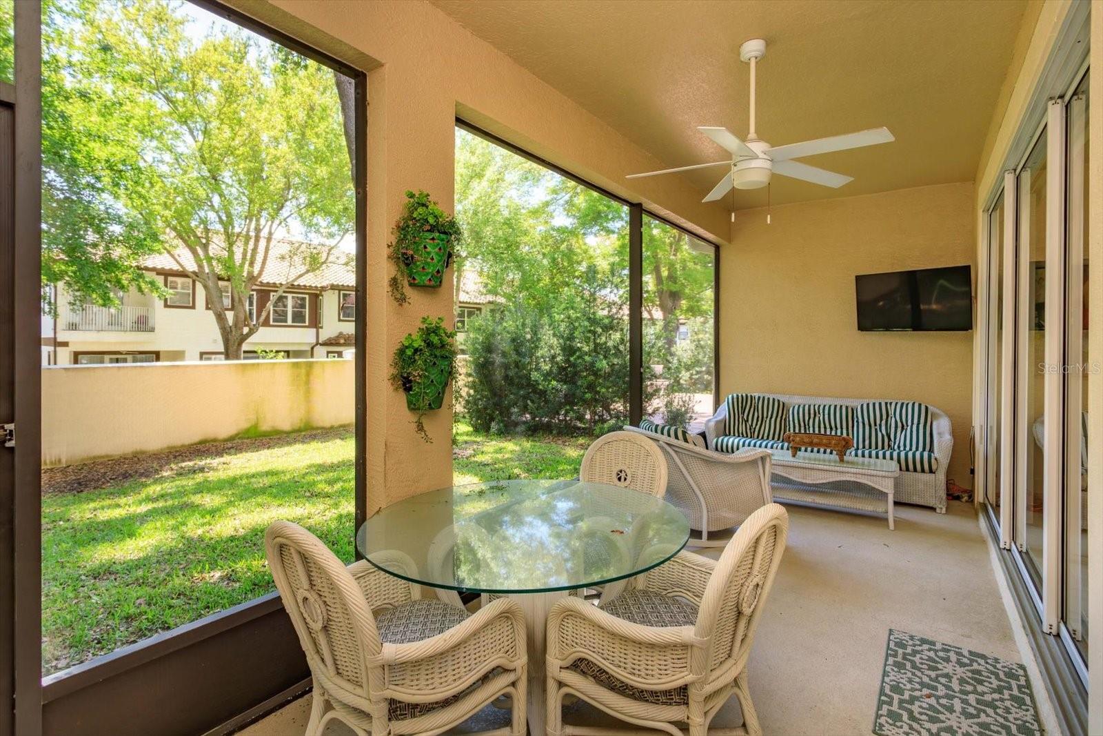 Image 24 of 26 For 8556 Via Bella Notte