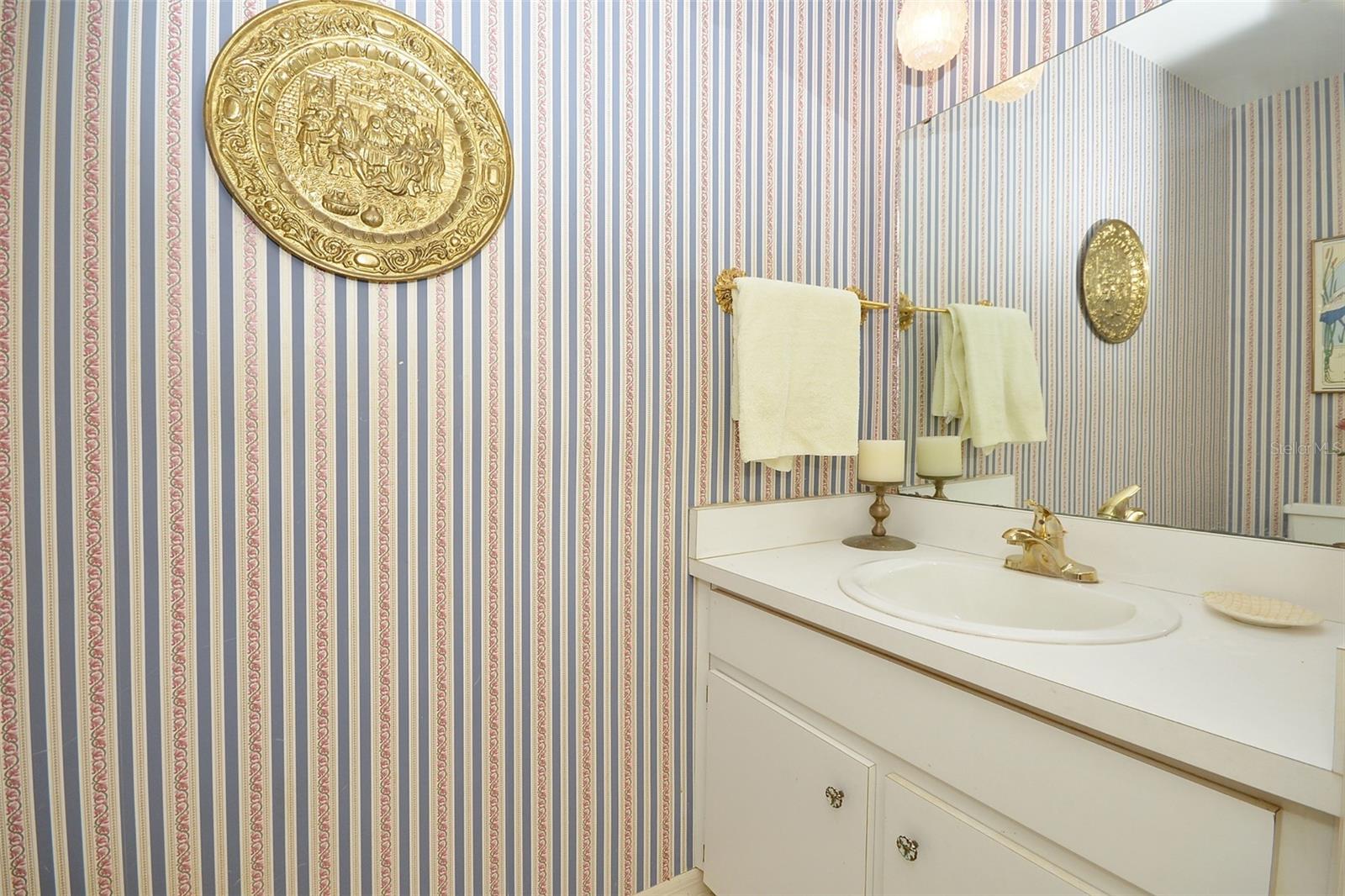 Image 10 of 31 For 1406 Magna Court