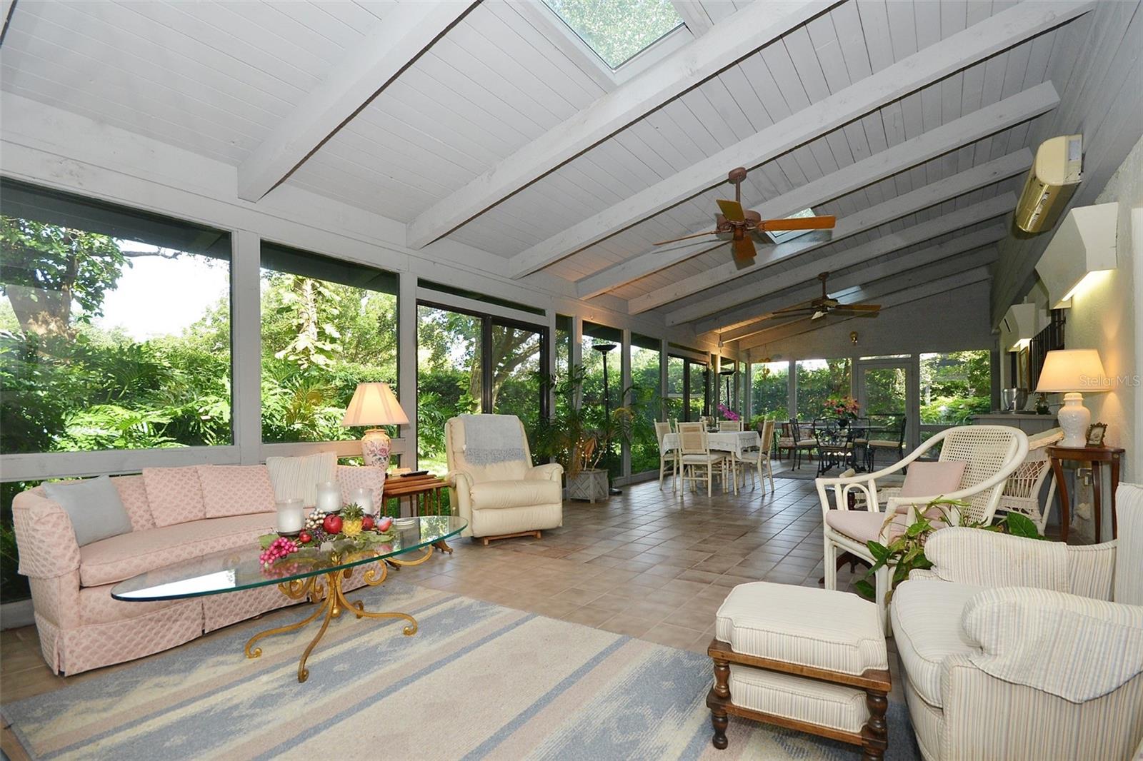 Image 19 of 31 For 1406 Magna Court