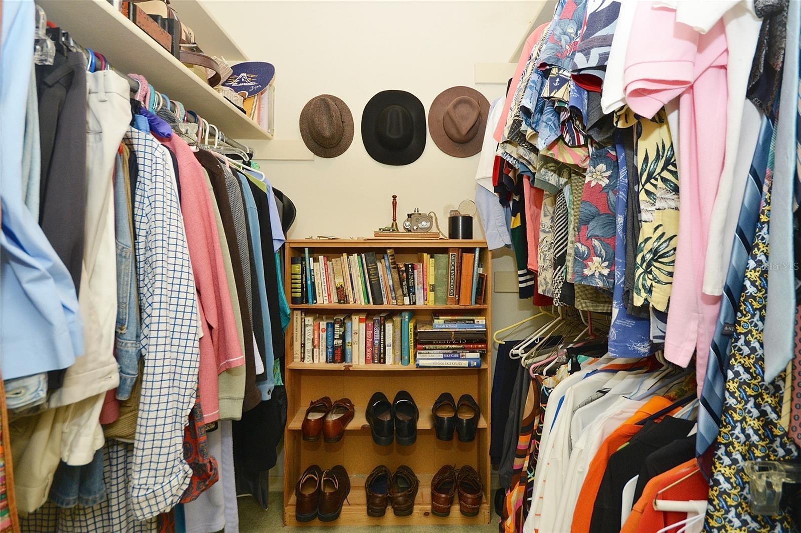 Image 22 of 31 For 1406 Magna Court