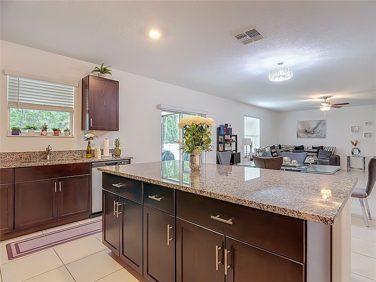 Image 13 of 54 For 1699 Red Loop