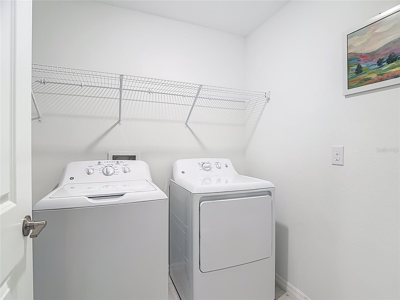 Image 39 of 54 For 1699 Red Loop