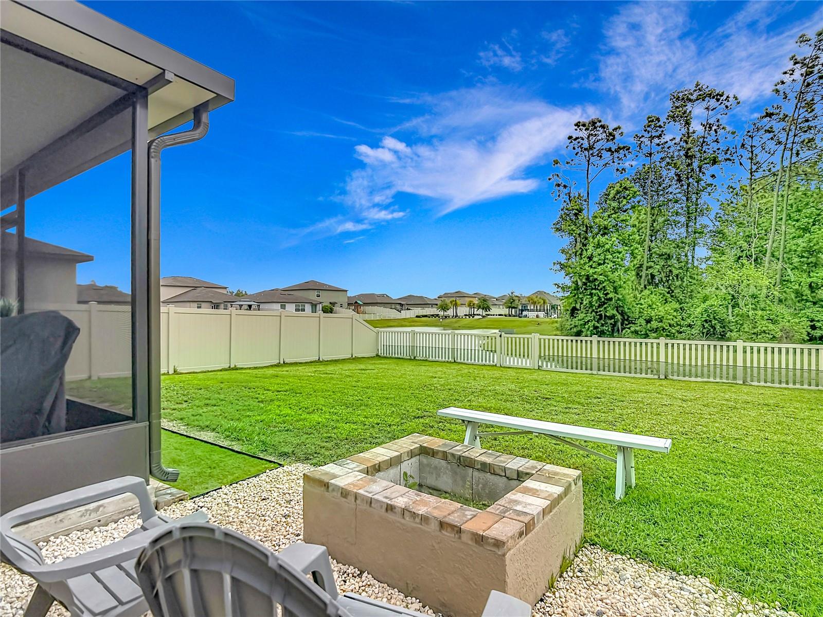 Image 42 of 54 For 1699 Red Loop