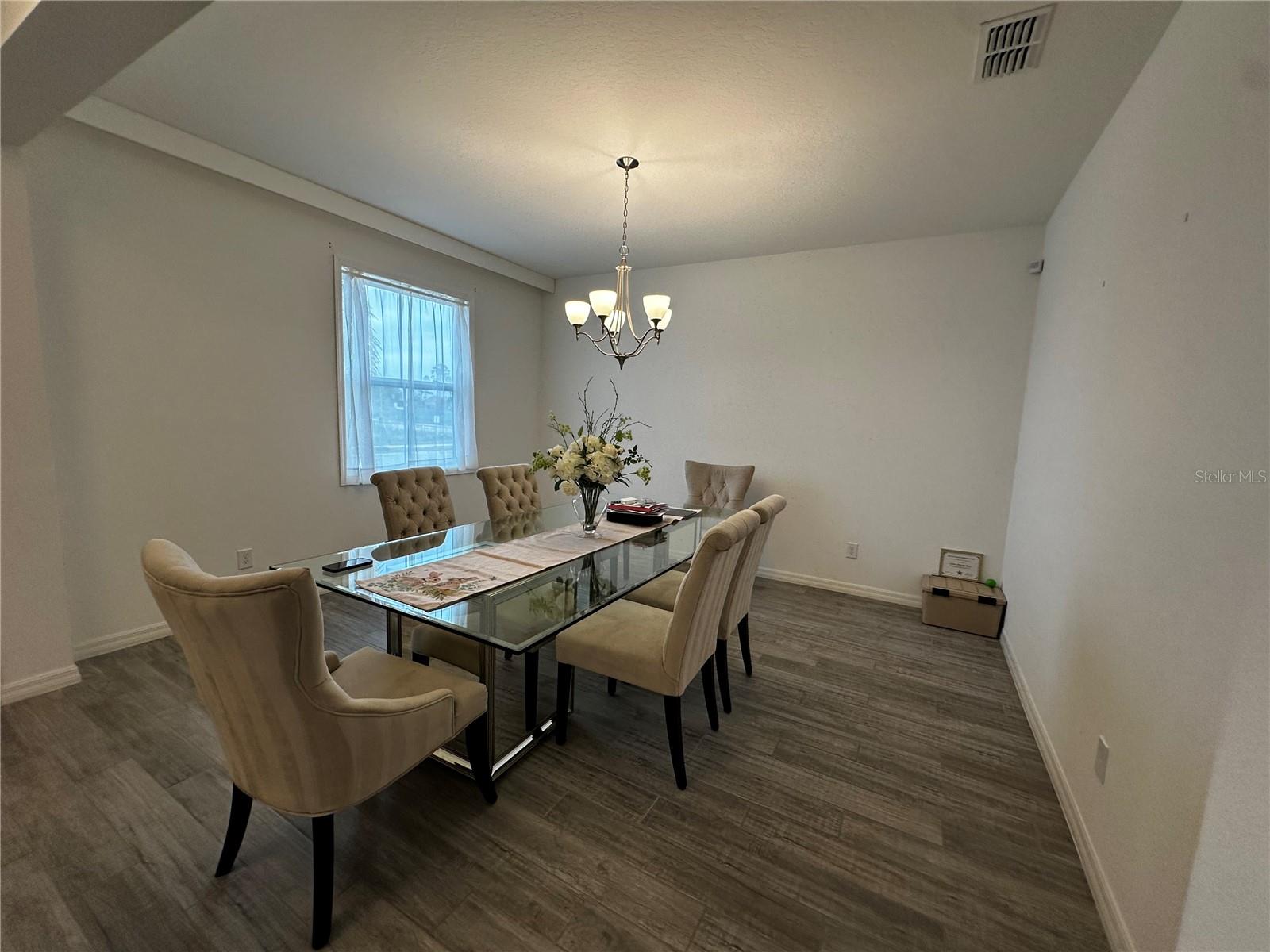 Image 4 of 40 For 15512 Sunquat Drive