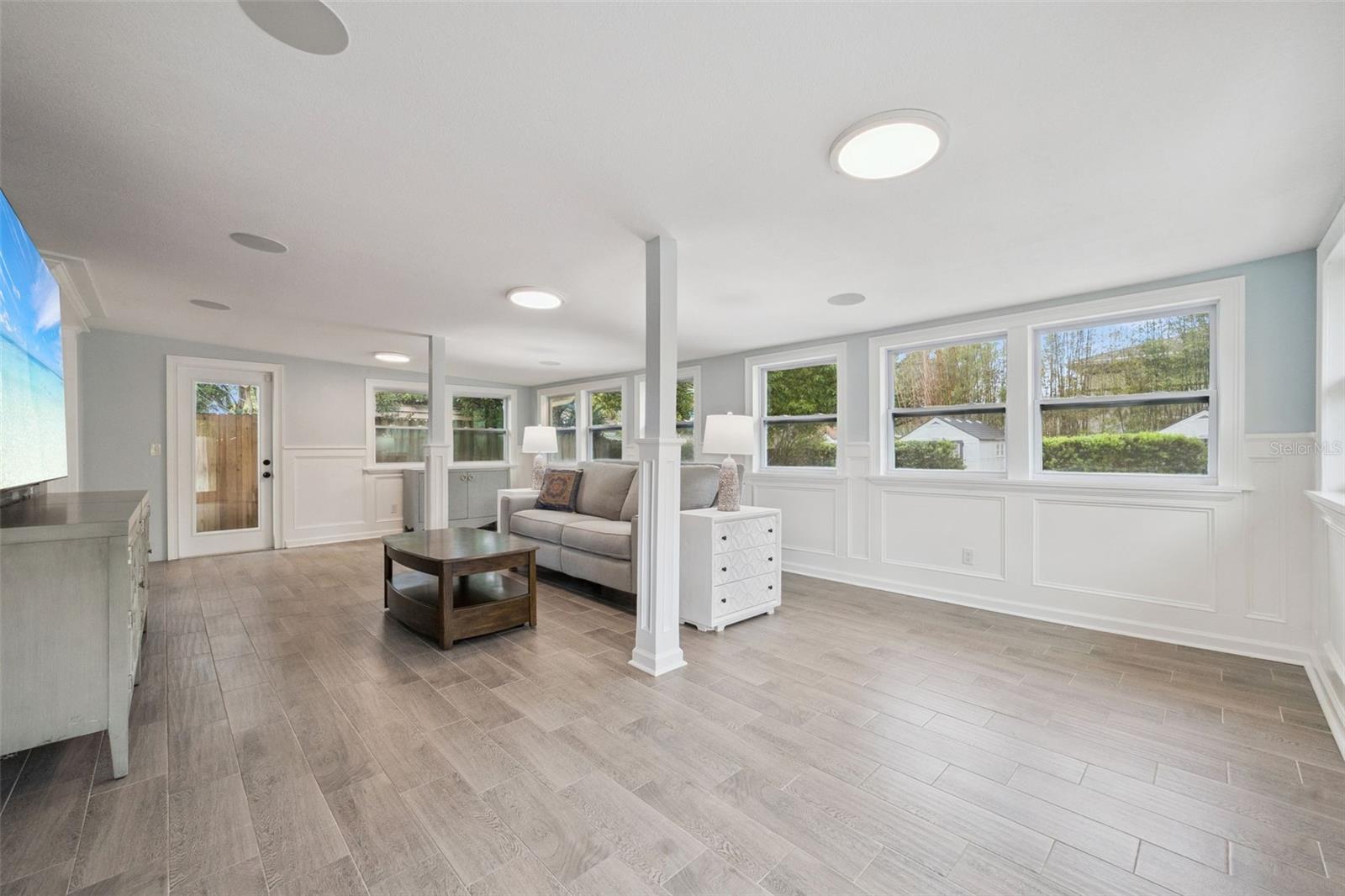 Image 16 of 42 For 2513 Musselwhite Avenue