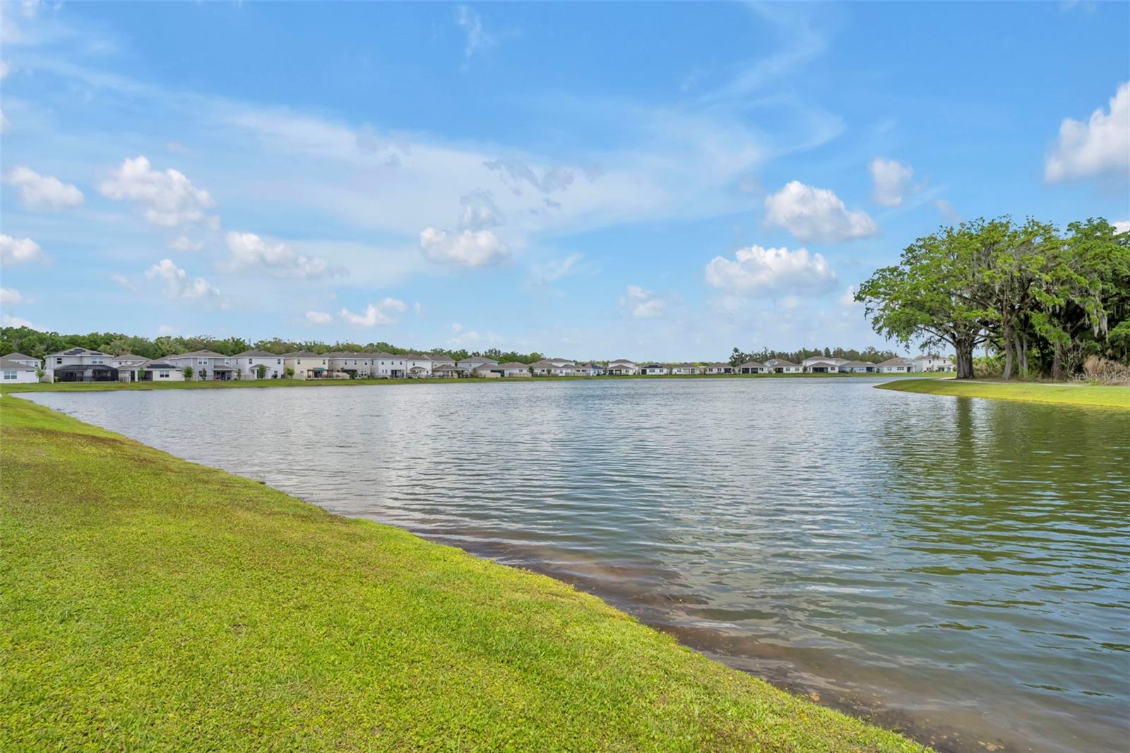 Image 35 of 45 For 5346 Royal Point Avenue