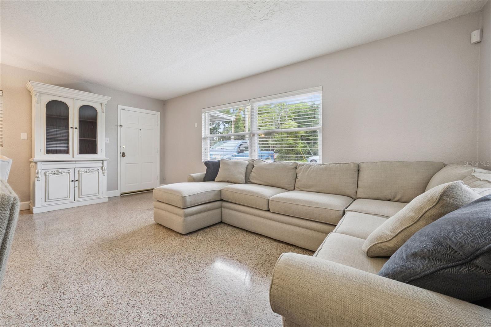 Image 3 of 41 For 2513 Musselwhite Avenue