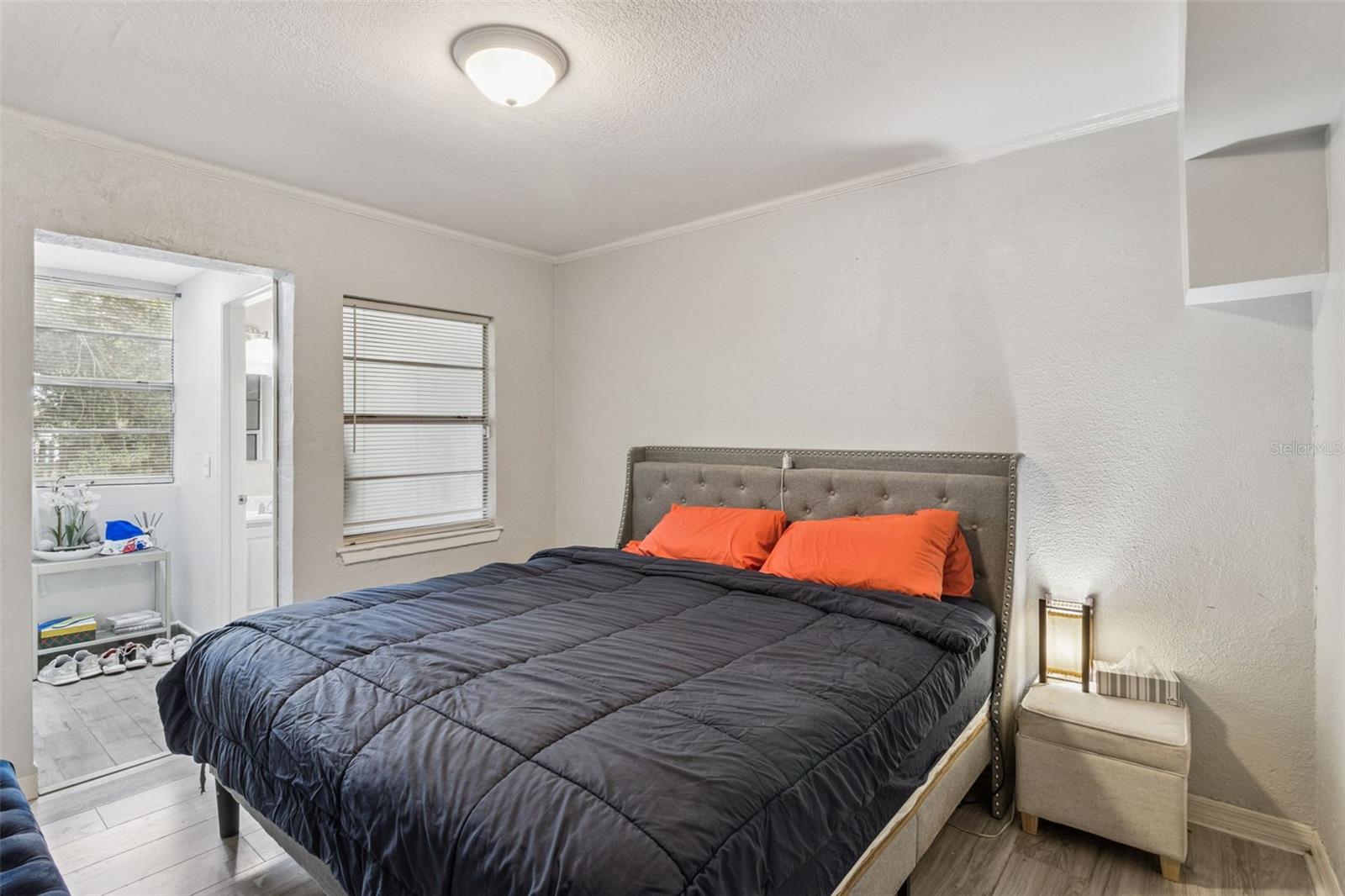 Image 12 of 24 For 3323 Avenue J Nw